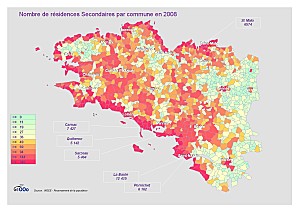 Carte des résidences secondaires en Bretagne. Beaucoup de communes côtières ont un taux de résidence secondaire très élevé. A cette échelle, le secteur résidentiel ne stimule plus l'activité mais étouffe l'économie et la vie locale. 